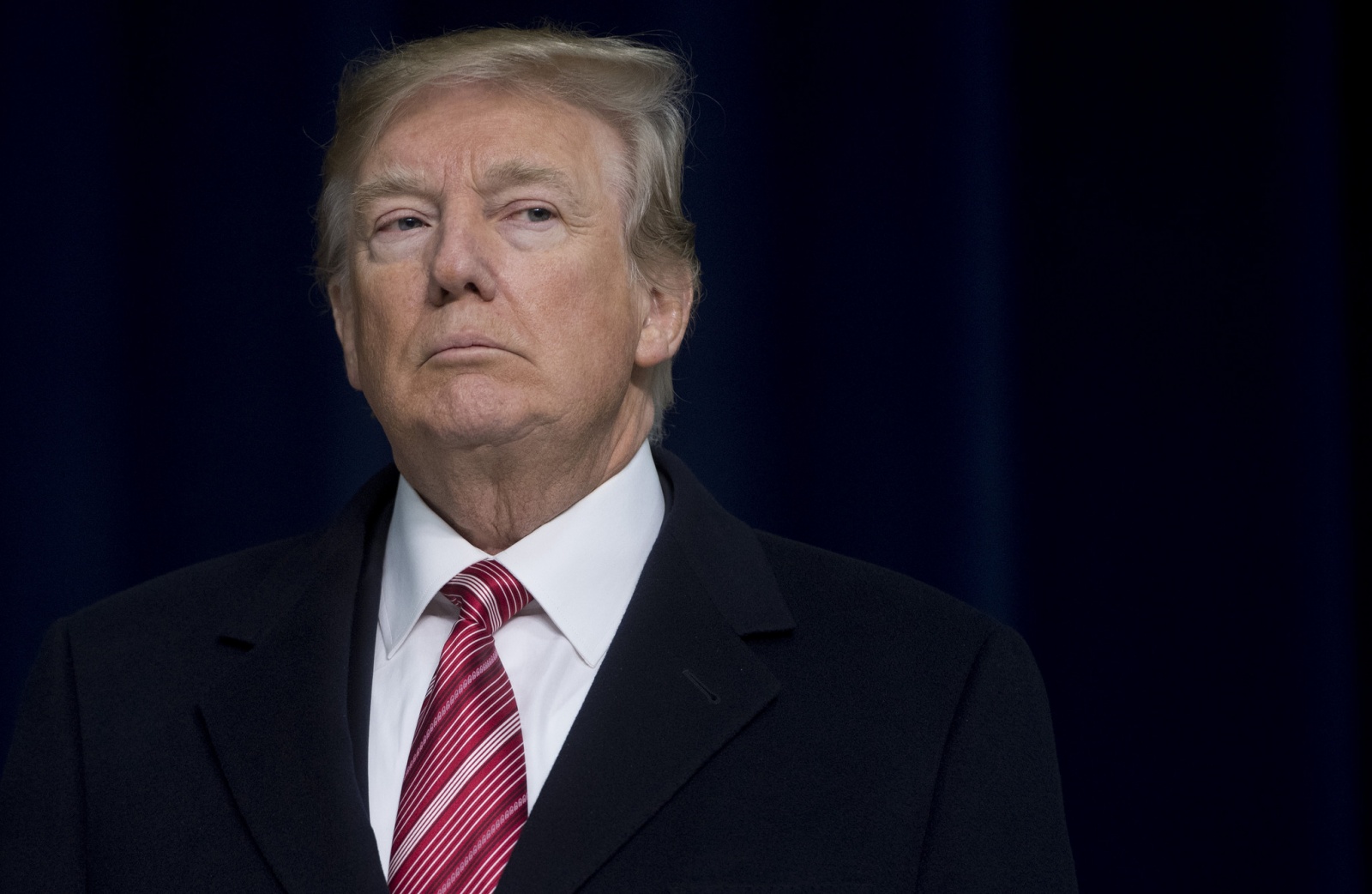 Trump ataca Meghan por não respeitar memória de Isabel II