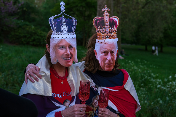 Londres vestiu-se de gala para o grande dia de Carlos e Camilla