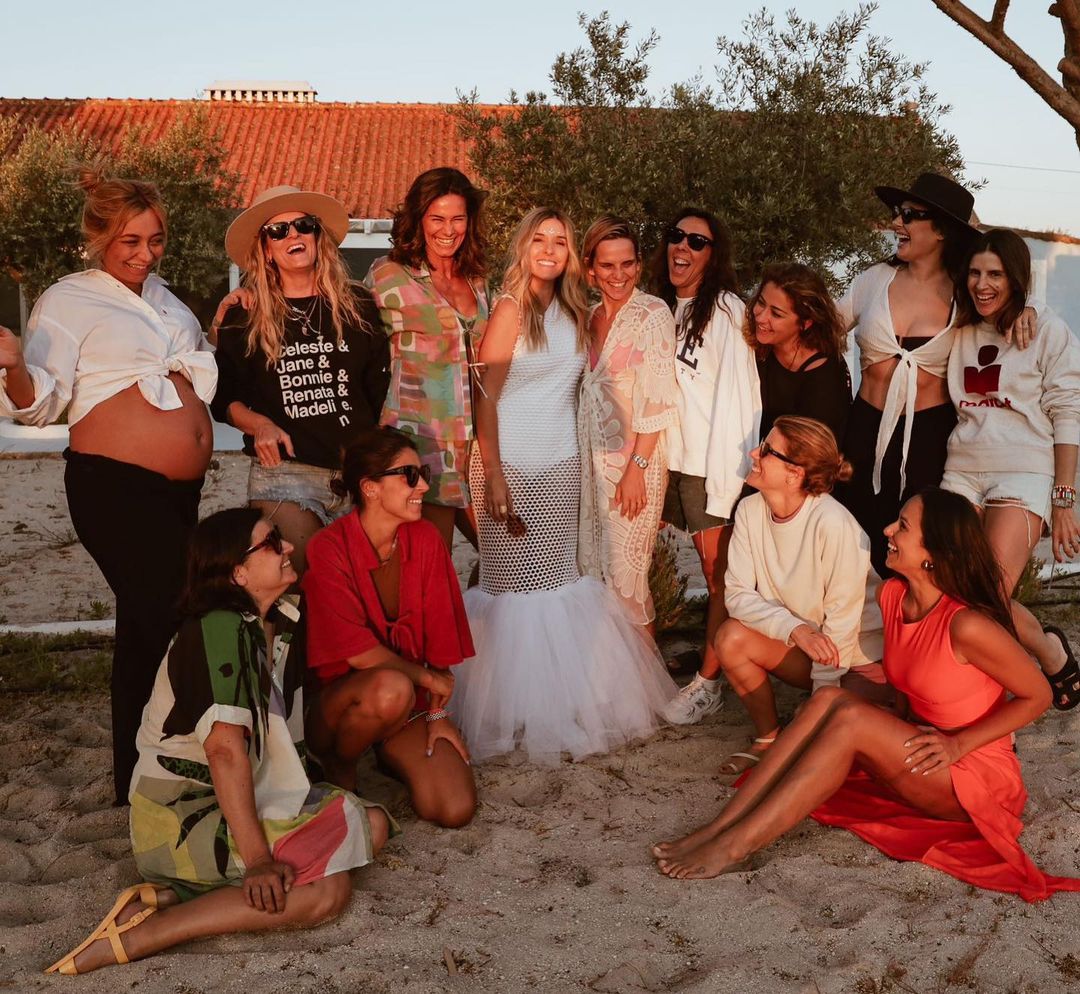 Despedida de solteira de Inês Mendes da Silva reúne famosas 