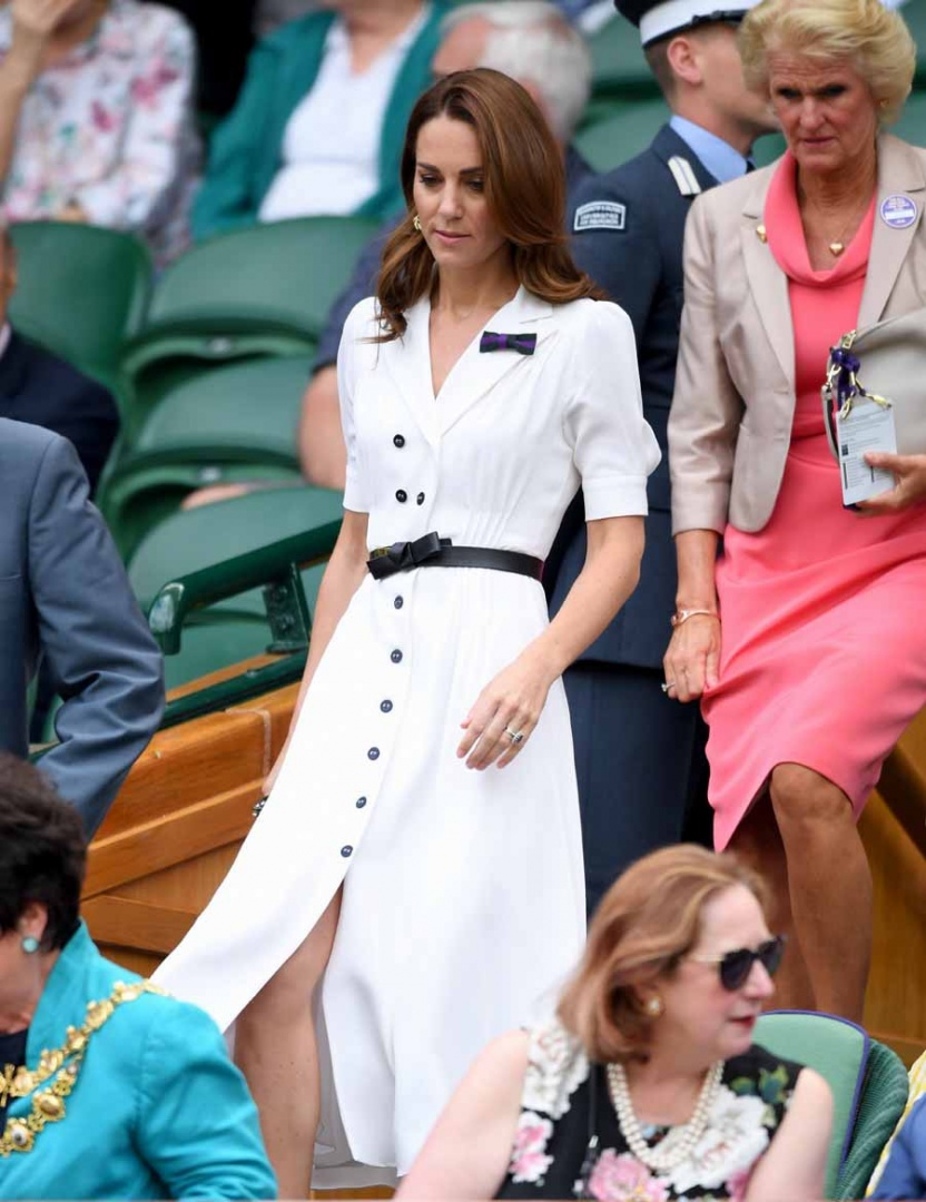 Kate elegante e ousada em verde esmeralda 