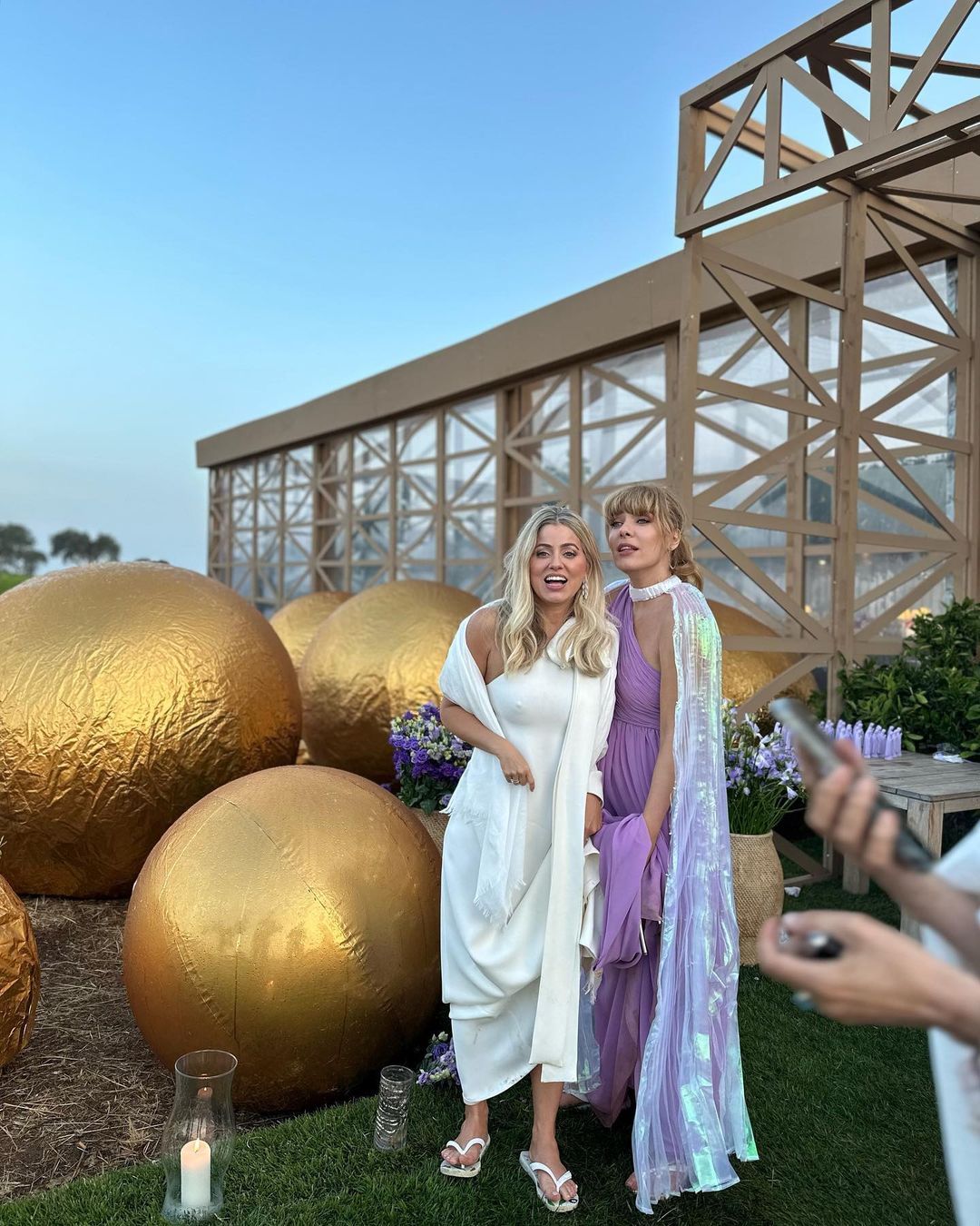 O estilo de Sara Salgado, Raquel Strada e Pimpinha Jardim no  casamento de Maria Isabel Ramos e Pedro Pessanha Viegas