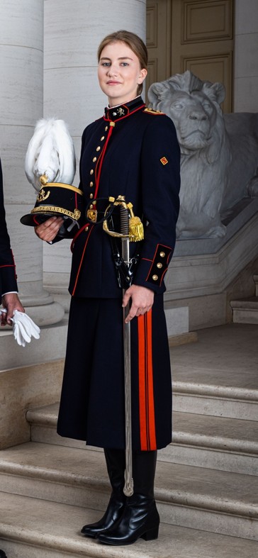 Os quatro "looks" da Princesa Elisabeth da Bélgica em 24 horas