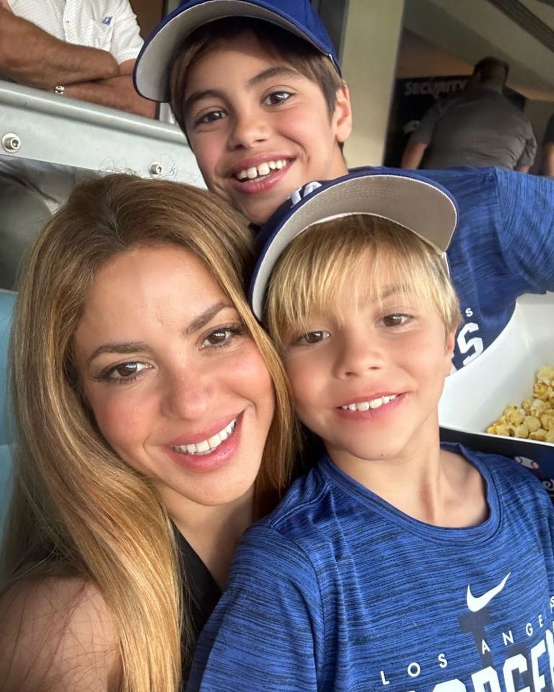 Shakira diverte-se com os filhos em Miami