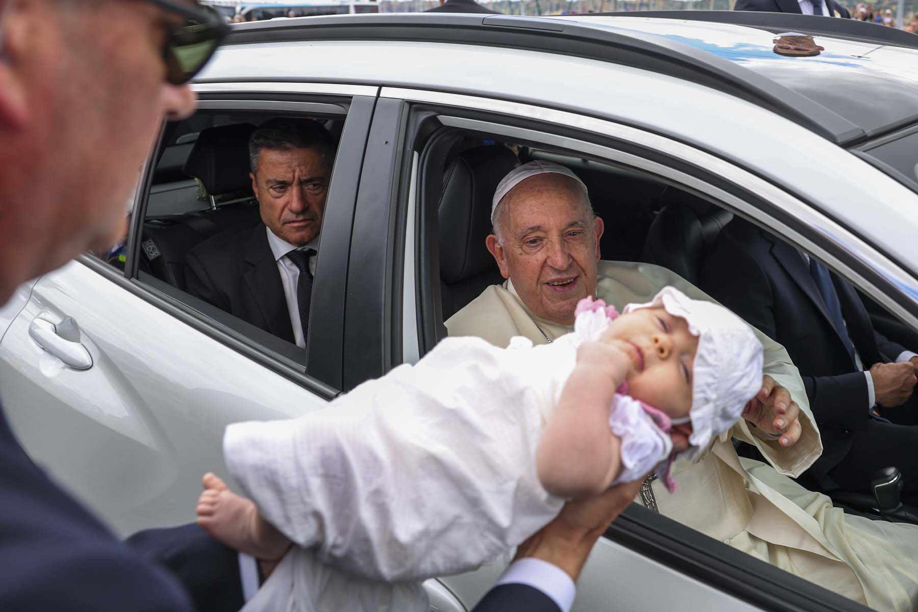 As imagens que marcam o 1.º dia do Papa Francisco em Lisboa