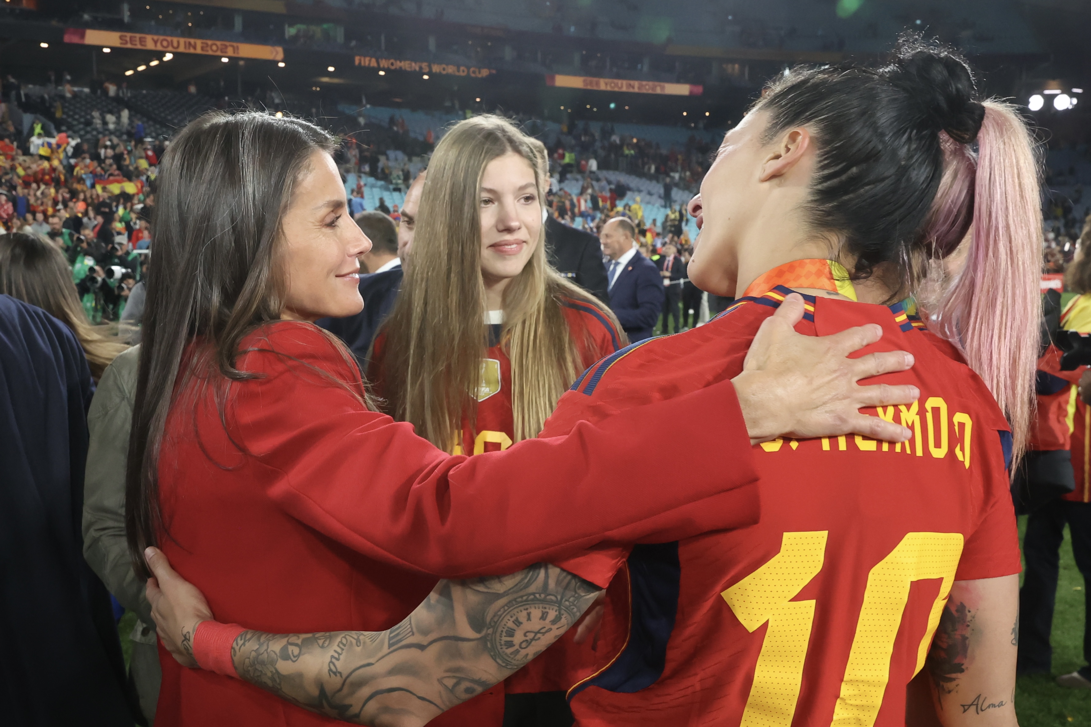 Letizia e a infanta Sofia, as outras "estrelas" da final do Mundial de Futebol Feminino