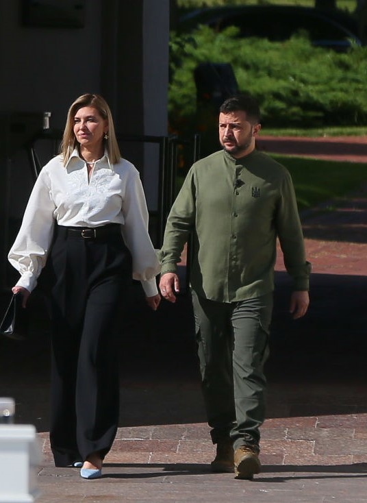 Olena Zelenska e Volodymyr Zelensky: amor em tempo de guerra