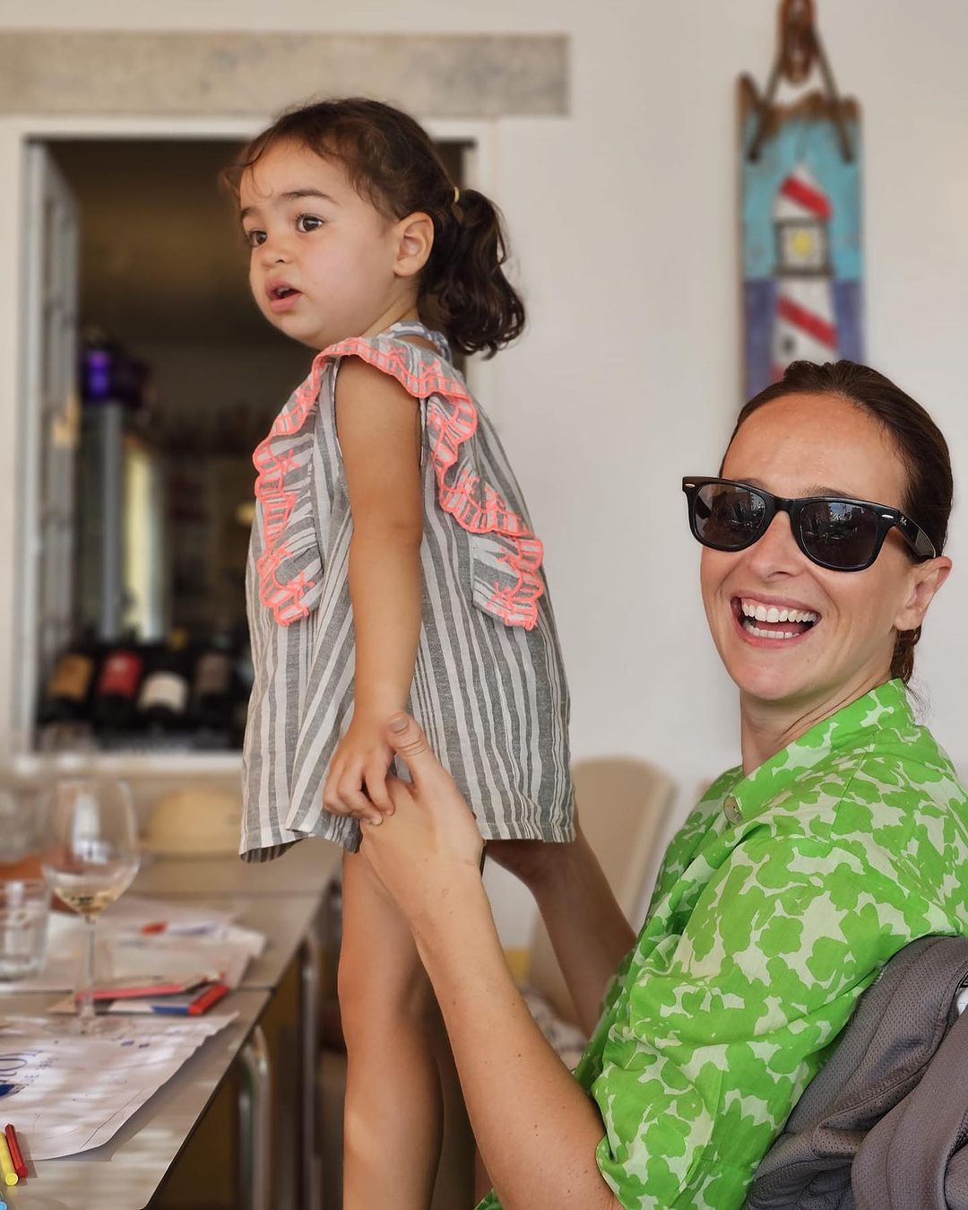 Sara Prata com a filha, Amélia, de 3 anos
