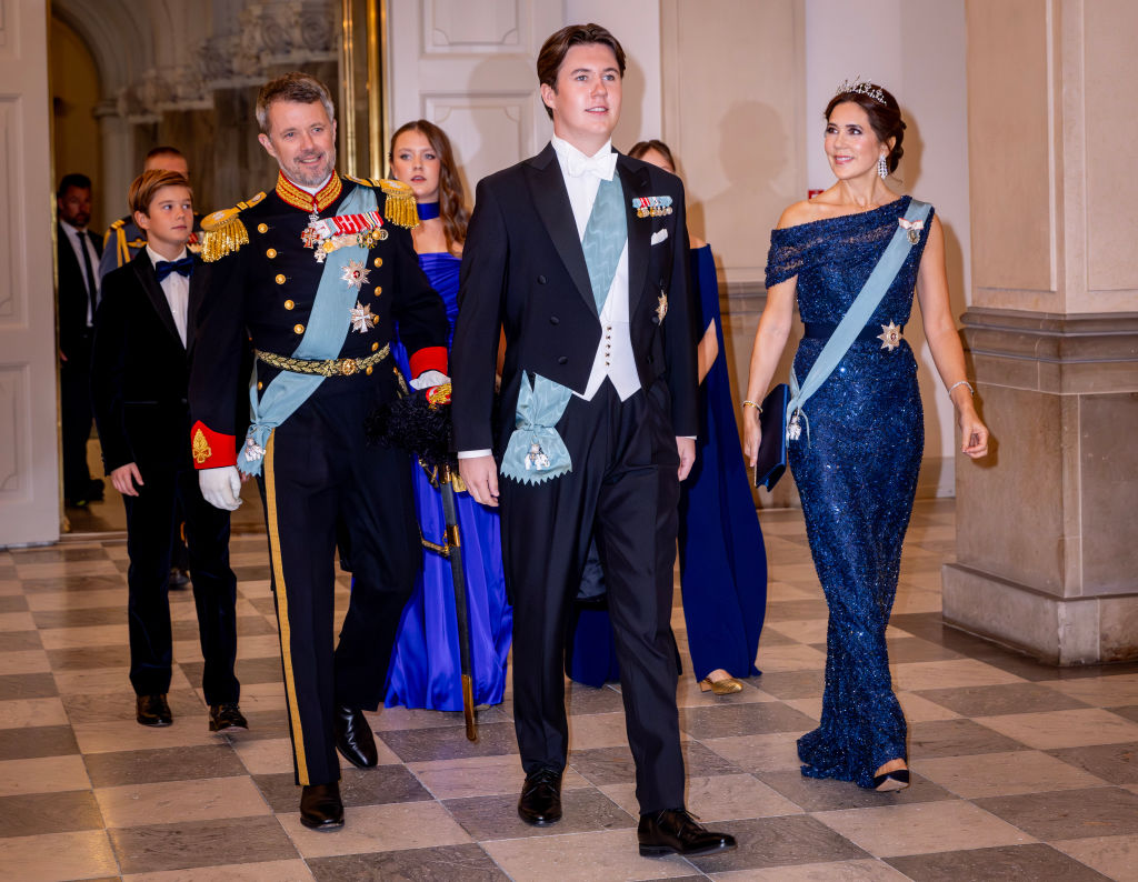 Os vestidos e as joias das convidadas do príncipe Christian da Dinamarca