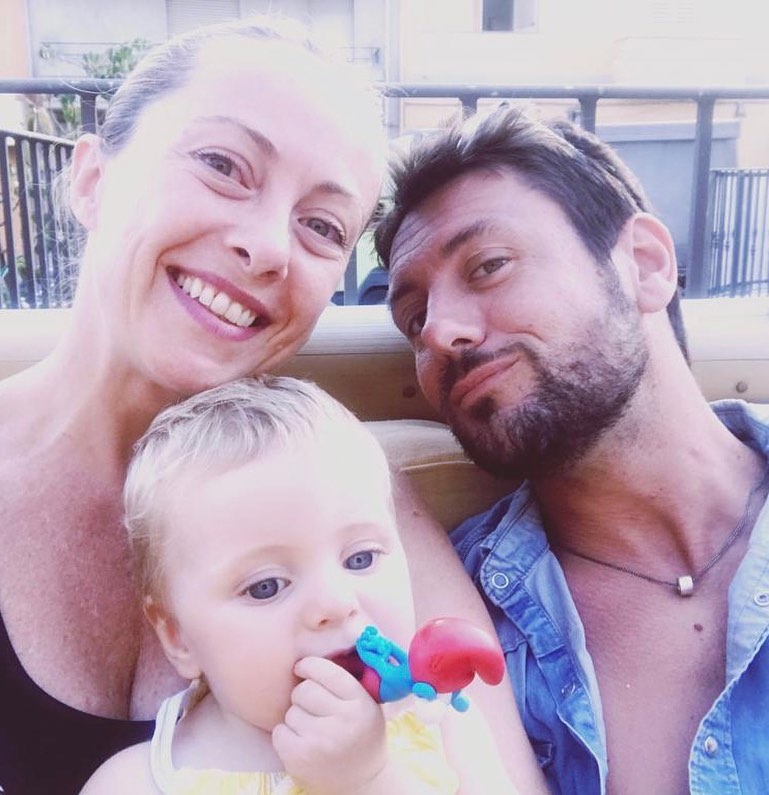 Georgia Meloni anuncia separação após escândalo sexual