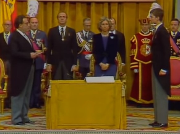 Juramento da Constituição de Felipe no 18. º aniversário
