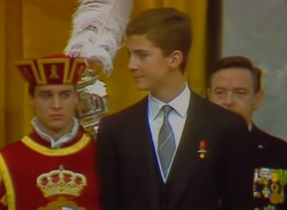 Juramento da Constituição de Felipe no 18. º aniversário