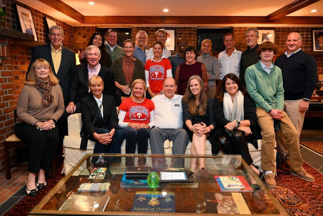 O encontro especial de Alberto II com a fam&iacute;lia da m&atilde;e, em Filad&eacute;lfia