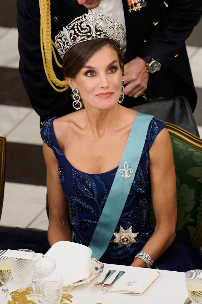 As impressionantes joias de Letizia no jantar de gala na Dinamarca