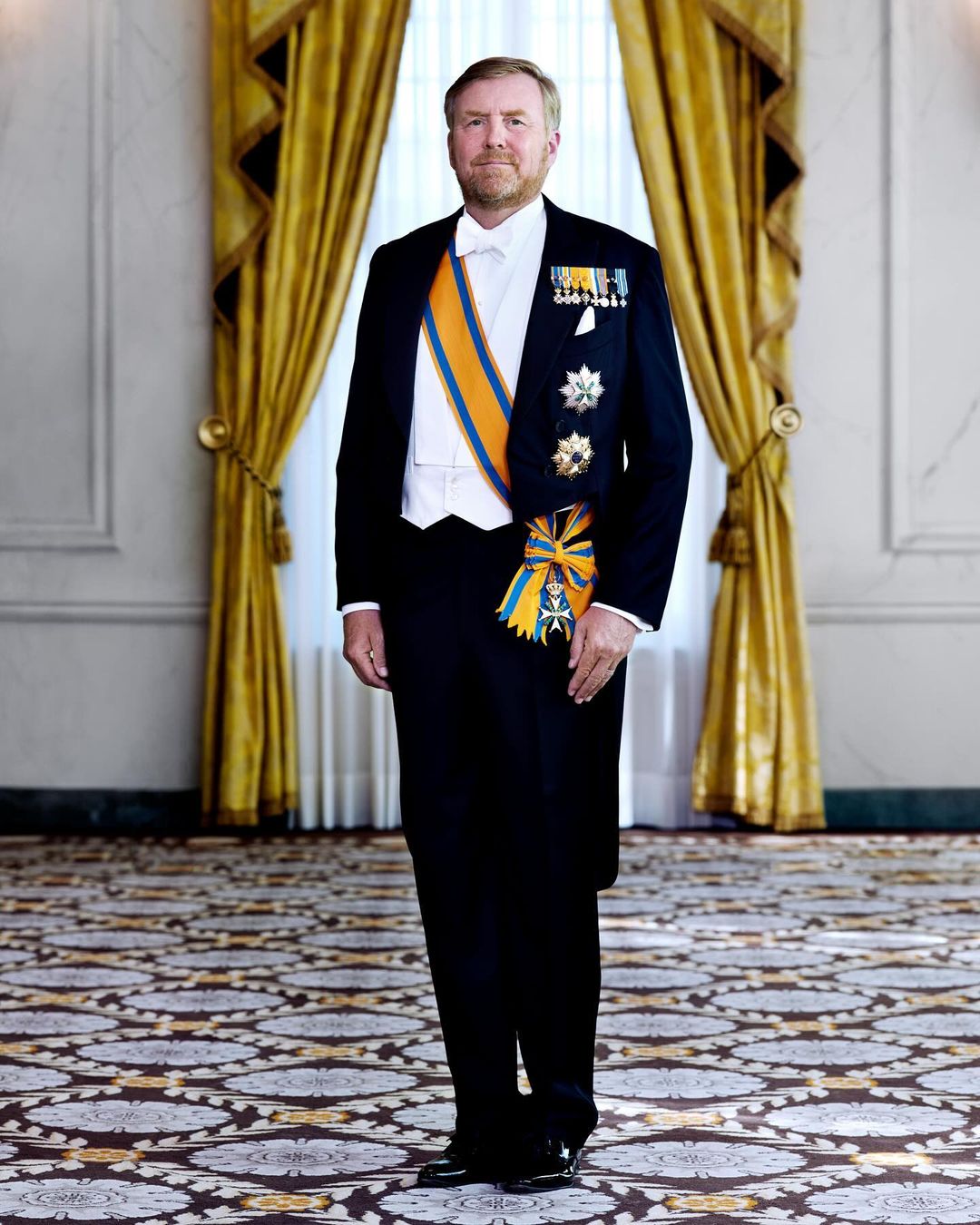 Novos retratos de Máxima e Guilherme assinalam dez anos de reinado