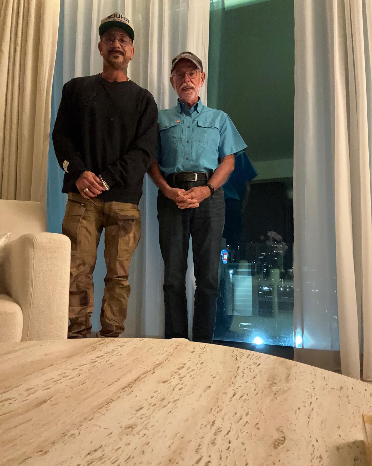 AJ. McLean dos Backstreet Boys reencontra o pai 42 anos depois