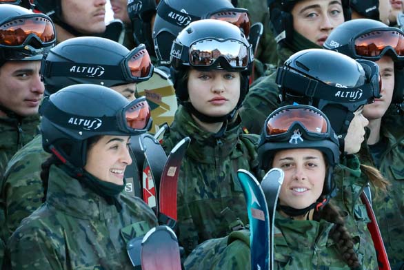 O treino militar da princesa Leonor na neve