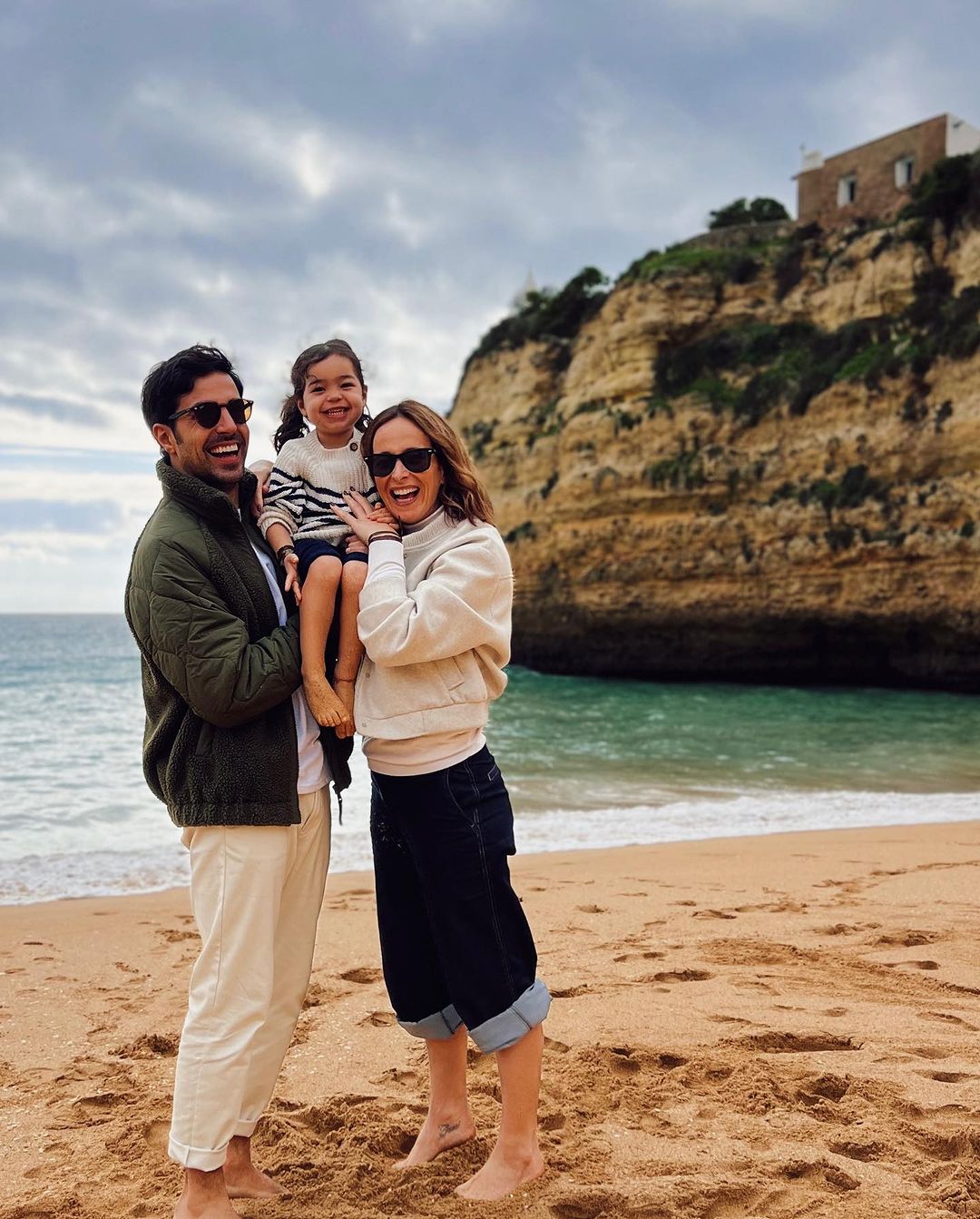 Sara Prata iniciou o ano rodeada de amor e alegria