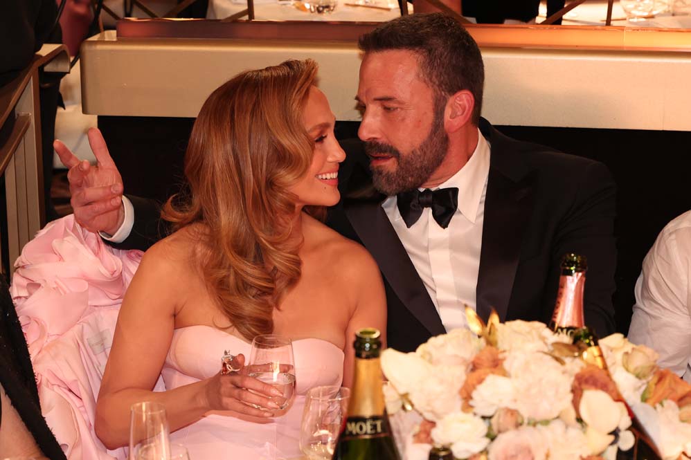 Ben Affleck comprou uma casa nova sem Jennifer Lopez. O casal est&aacute; a viver separado h&aacute; meses e n&atilde;o parece que ir&atilde;o regressar. 