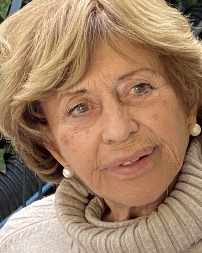 Morreu a mãe de Manuela Moura Guedes