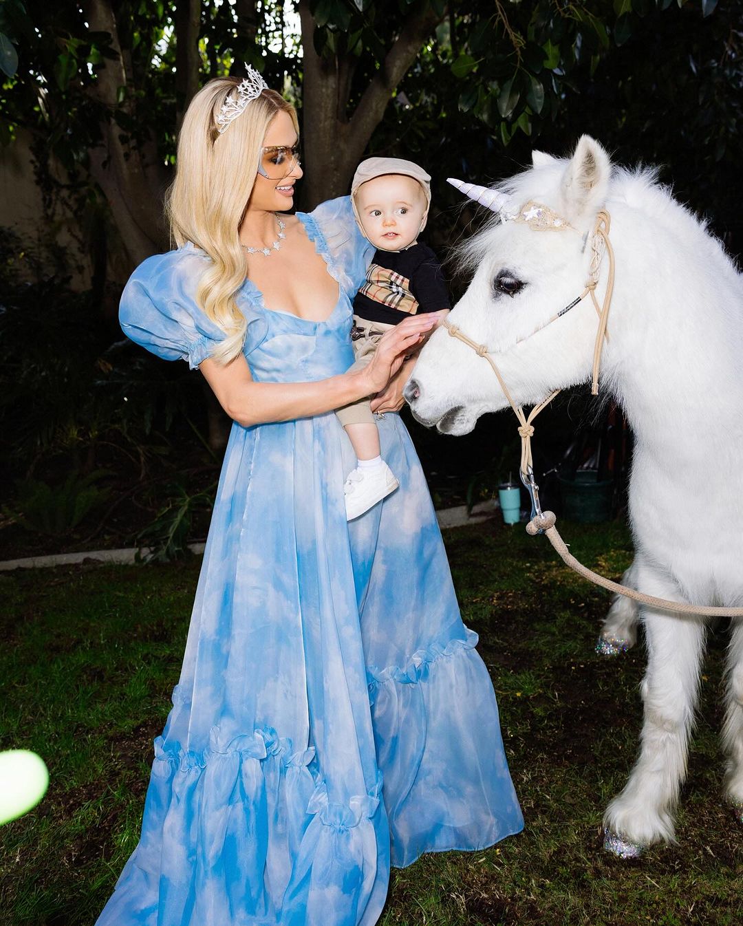 A festa de aniversário do filho de Paris Hilton
