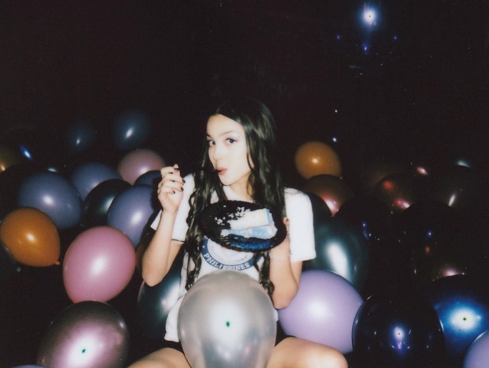 Olivia Rodrigo celebra 21.º aniversário