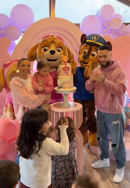 Mel Jordão e Diogo Piçarrra celebram aniversário da filha com espetacular festa temática