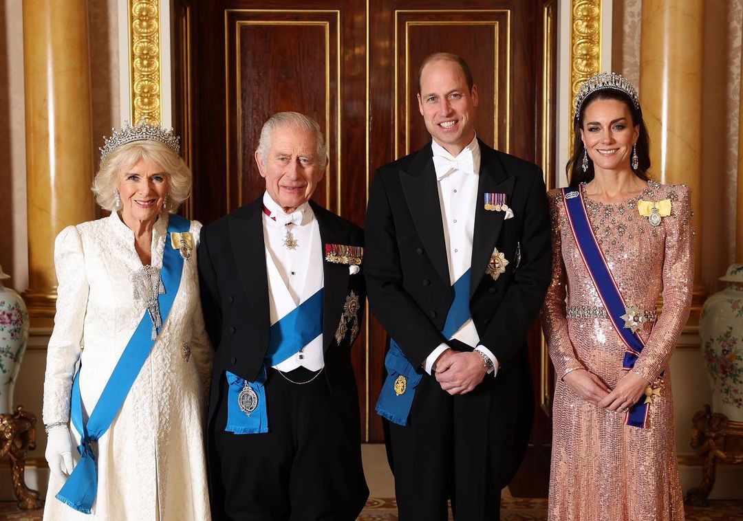 Num momento delicado para Kate e William, Carlos III refor&ccedil;a a import&acirc;ncia dos pr&iacute;ncipes de Gales no futuro da fam&iacute;lia real