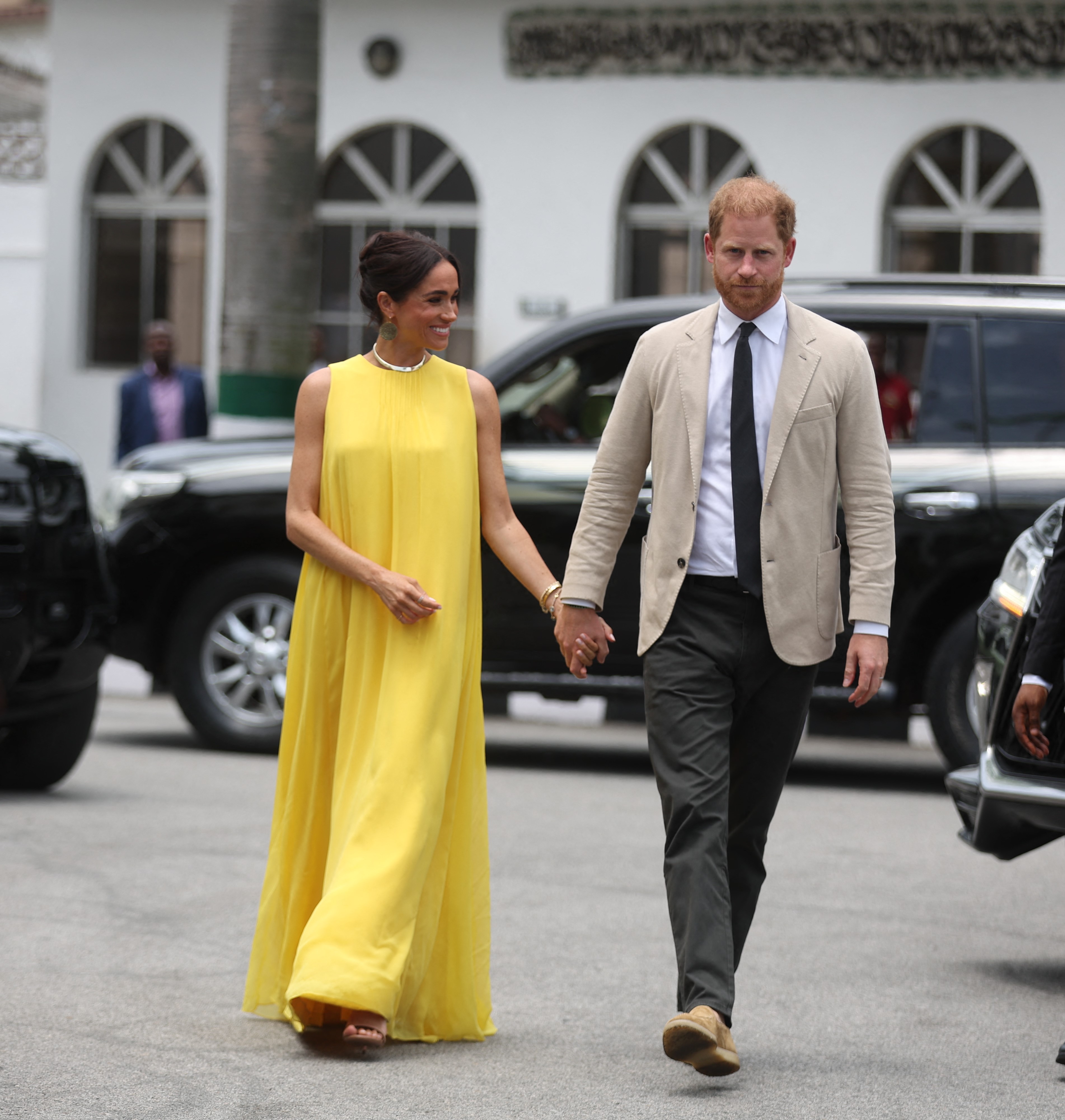 Todos os "looks" de Meghan na visita à Nigéria