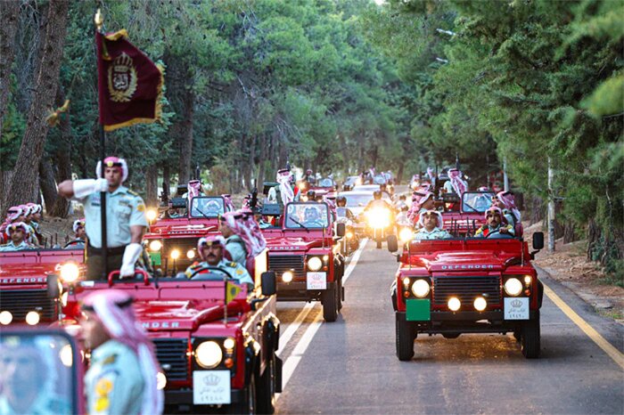 Ao lado da mãe, o príncipe Hashem foi o grande protagonista da festa nacional da Jordânia