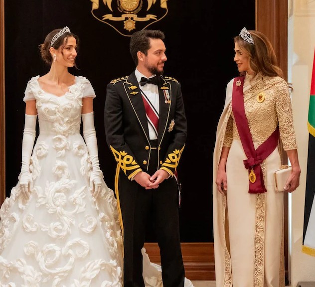 Desejosa de ser avó, Rania da Jordânia assinala 30.º aniversário do príncipe Hussein com foto e mensagem especial