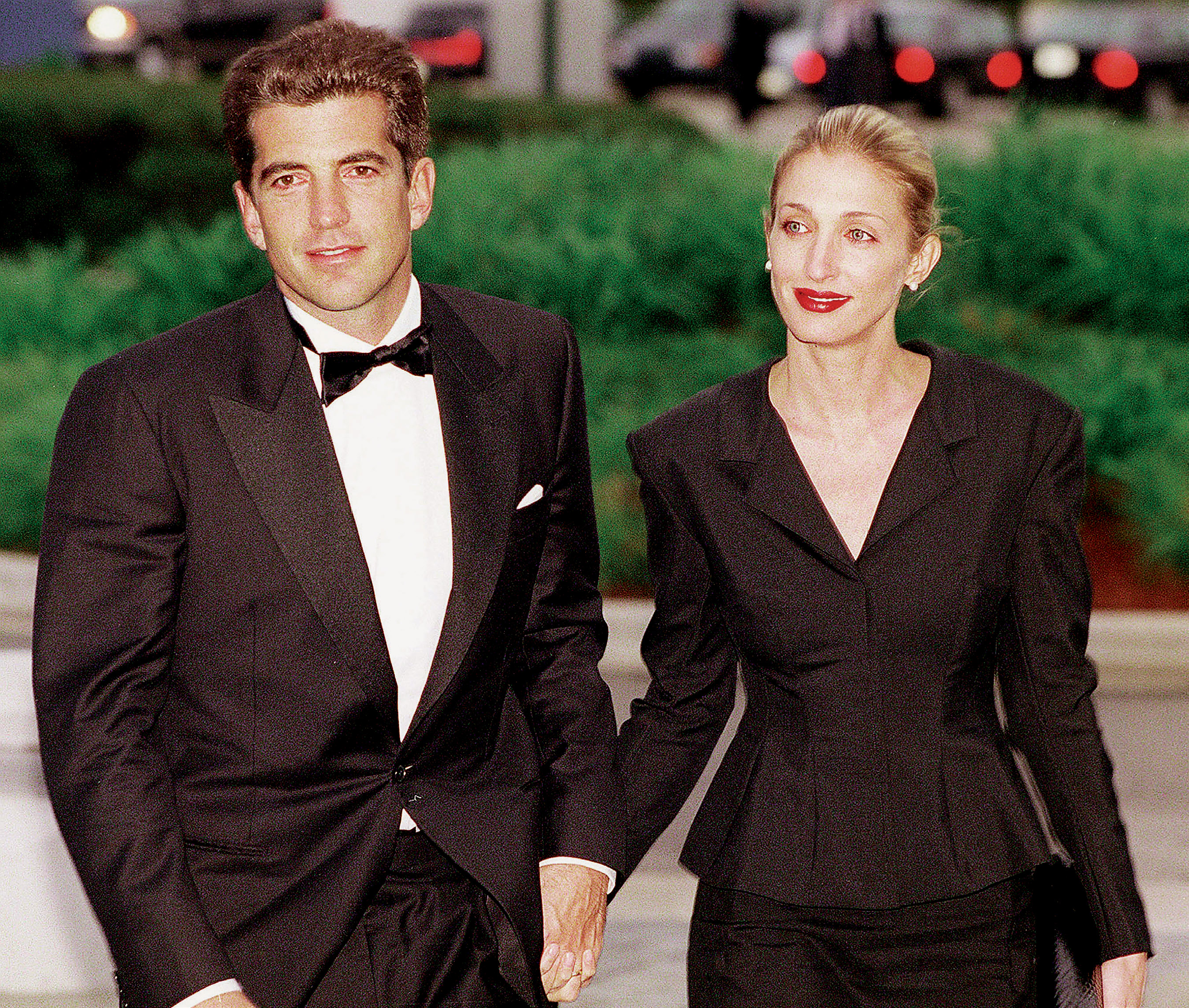 John Kennedy Jr. e Carolyn Bessette morreram h&aacute; 25 anos
