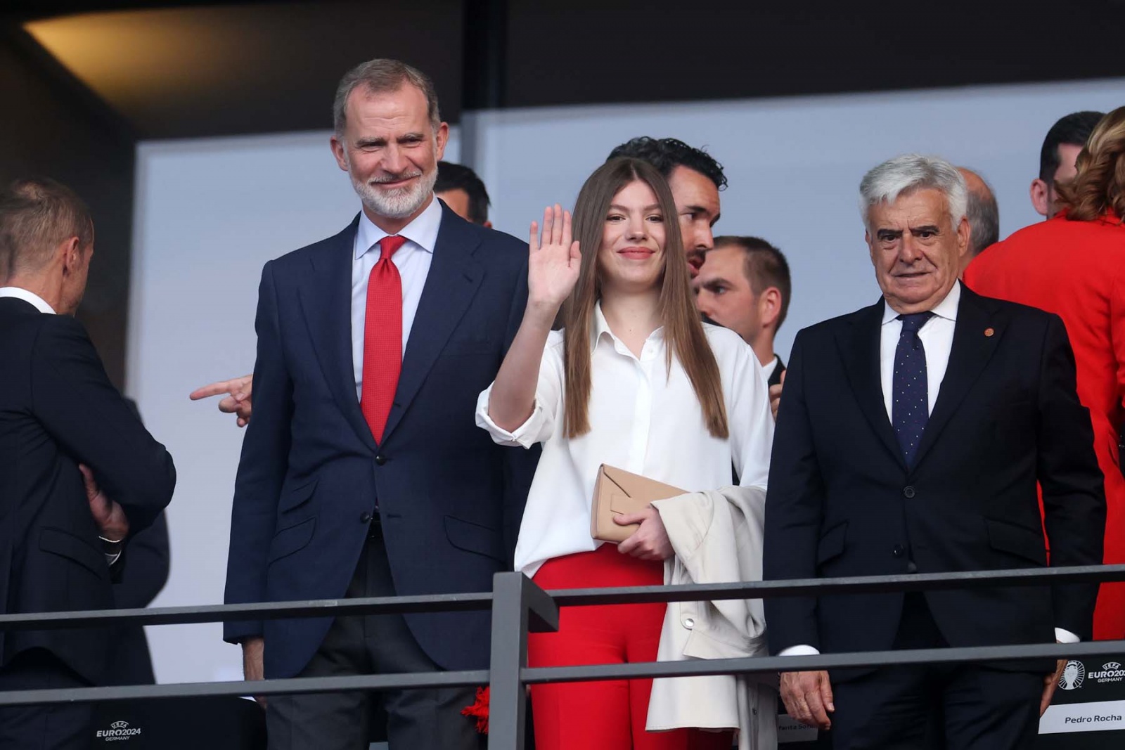 Infanta Sofia: do entusiasmo na bancada &agrave; timidez no relvado