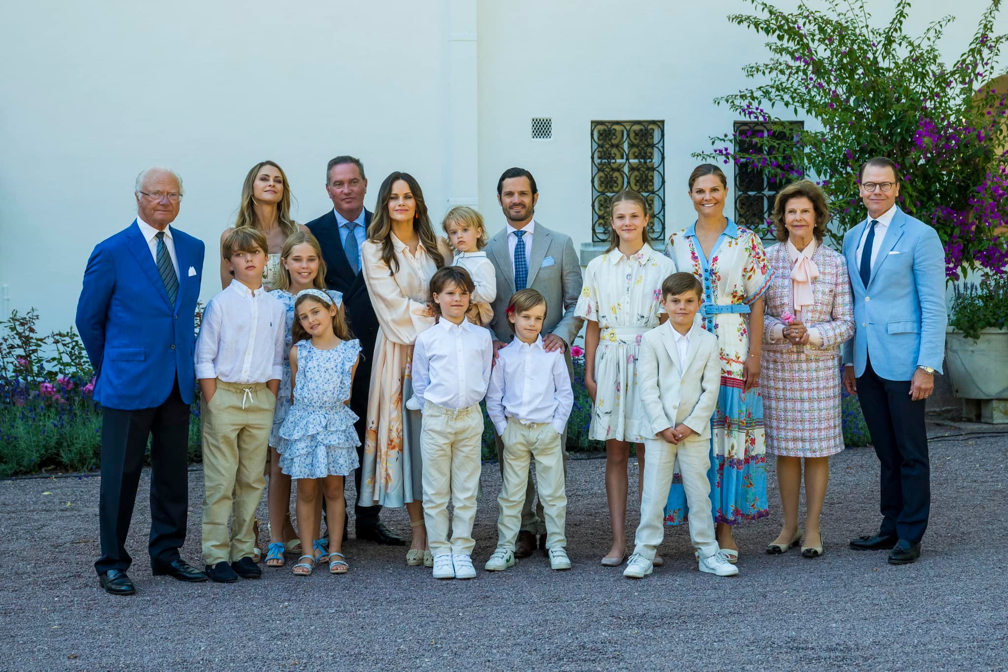 Princesa Victoria re&uacute;ne a fam&iacute;lia no dia do seu 47.&ordm; anivers&aacute;rio