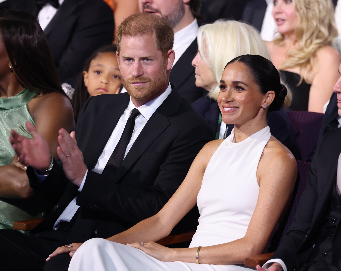 Meghan Markle revela que gostava que a Harry n&atilde;o tivesse tantas batalhas legais. A Duquesa de Sussex n&atilde;o quer ver o marido sobrecarregado.