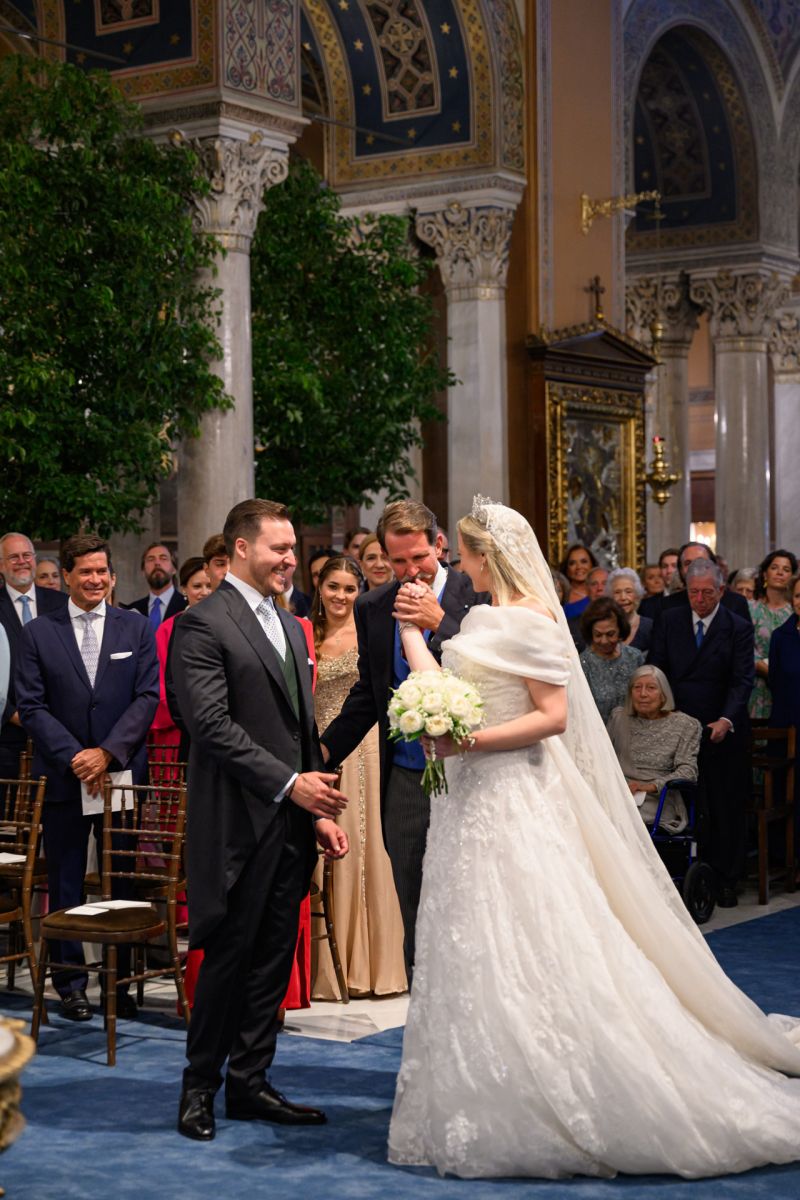 As fotos oficiais do casamento da princesa Theodora da Grécia e Matthew Kumar