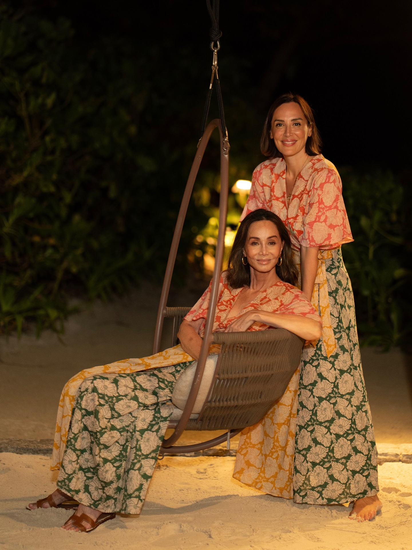 Isabel Preysler e Tamara Falc&oacute;: F&eacute;rias de sonho nas Maldivas