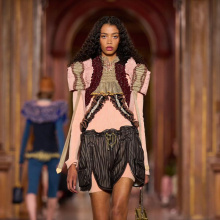 Desfile Louis Vuitton - Cole&ccedil;&atilde;o Resort 2027 - Foto: Fillippo Fior