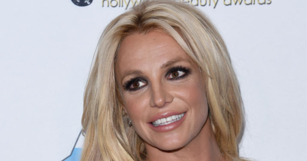 Who's the famous Portuguese woman who's been confused with Britney Spears? - Guys