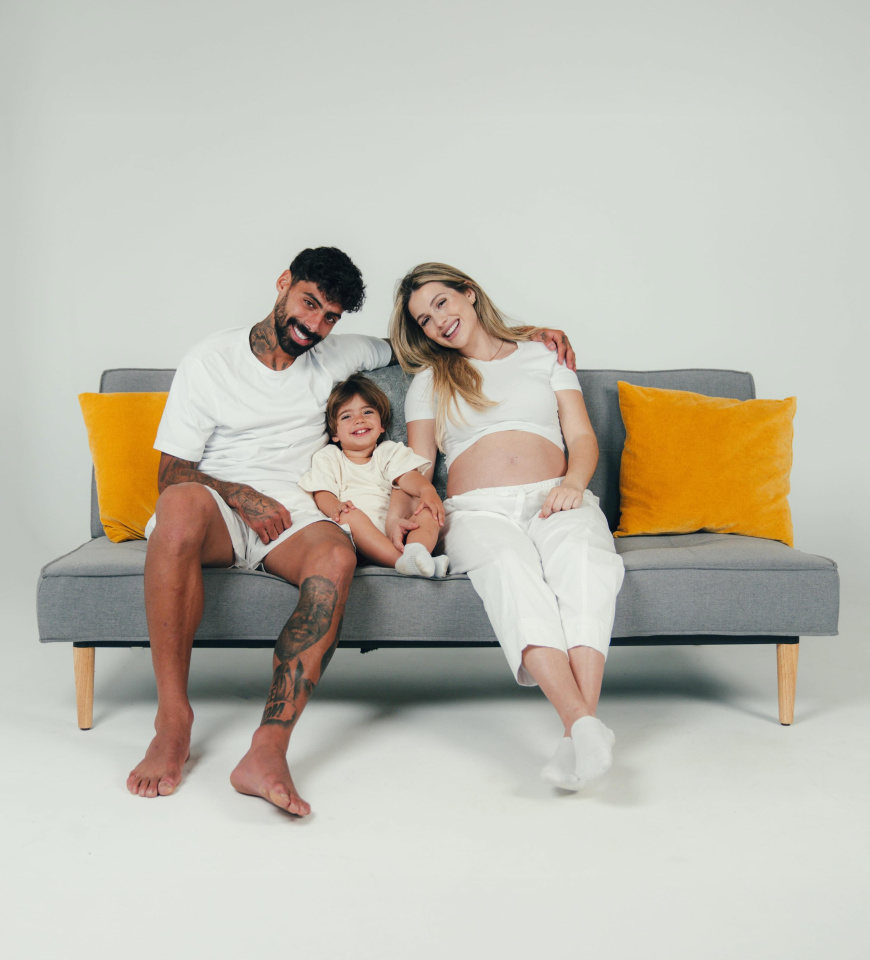 Samu Costa ao lado de Inês Salvador e Mateo - Foto: Reprodução/Instagram