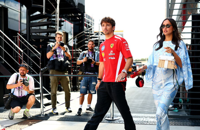 Charles e Alexandra Leclerc no GP da Hungria